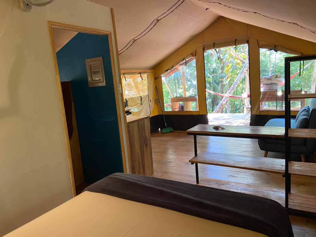 El Pulpo Safari Lodge Ojochal Eksteriør billede
