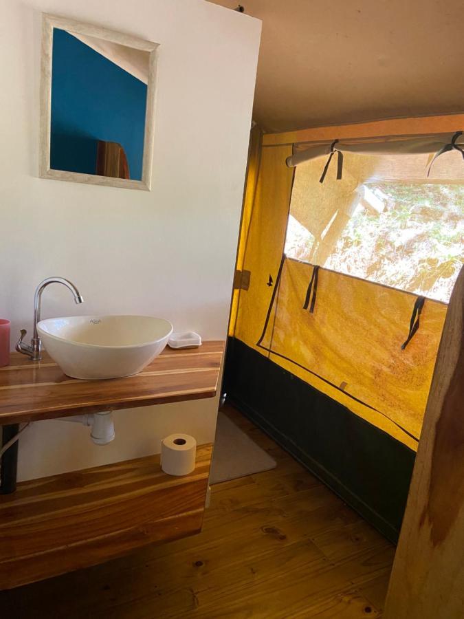 El Pulpo Safari Lodge Ojochal Eksteriør billede